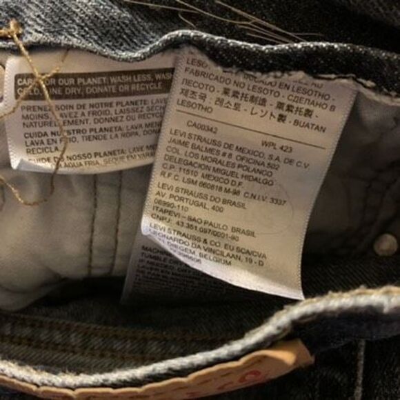 Levi’s 514 Slim Straight Size 35x32 Men’s Jeans - Picture 9 of 9